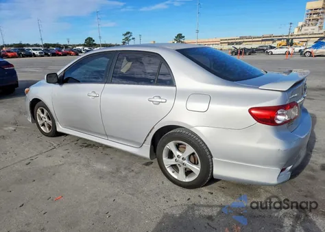 2011 Toyota Corolla Base из США, поврежденный, VIN 2T1BU4EEXBC622865